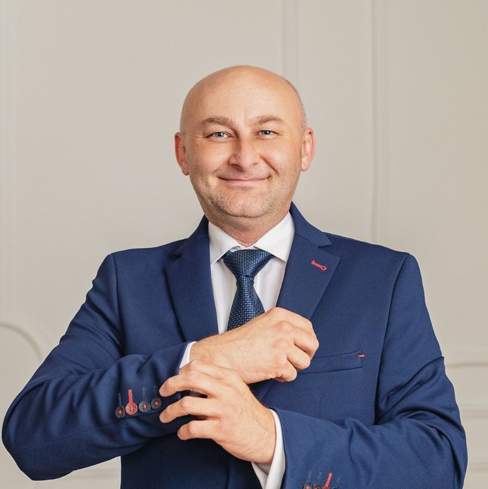 1776978939-1776978922-Kobus-cropped